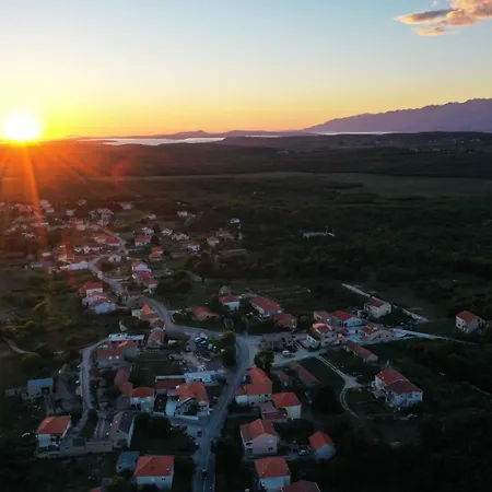Villa Holiday House Roza Lovinac (Zadar)